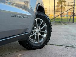 2014 Jeep Grand Cherokee Laredo WK MY15 4X4 Dual Range Billet Silver
