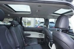2022 Kia
Carnival Platinum