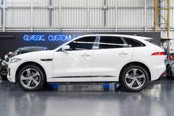 2016 Jaguar
F-PACE 30d R-Sport