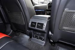2016 Jaguar
                F-PACE 30d R-Sport