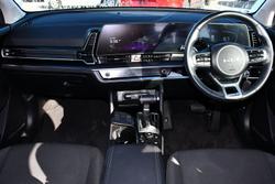 2022 Kia
                Sportage SX