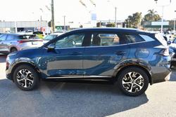 2022 Kia
                Sportage SX