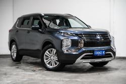 2024 Mitsubishi
Outlander LS