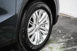 2024 Mitsubishi
Outlander LS