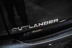 2024 Mitsubishi
Outlander LS