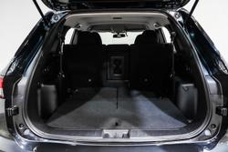 2024 Mitsubishi
Outlander LS