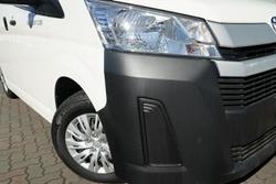 2019 Toyota
Hiace