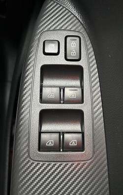 2021 Mitsubishi
Eclipse Cross Exceed