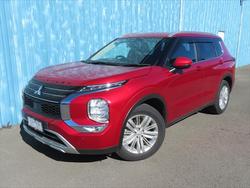 2023 MITSUBISHI
OUTLANDER LS 7 SEAT (AWD)