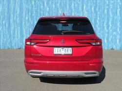 2023 MITSUBISHI
OUTLANDER LS 7 SEAT (AWD)