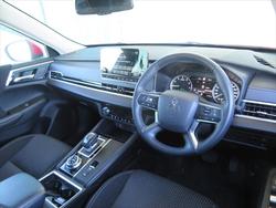 2023 MITSUBISHI
OUTLANDER LS 7 SEAT (AWD)