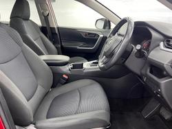 2022 Toyota
RAV4 GX