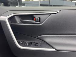 2022 Toyota
RAV4 GX