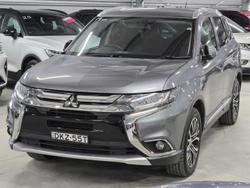2016 Mitsubishi
Outlander XLS