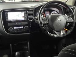 2016 Mitsubishi
Outlander XLS
