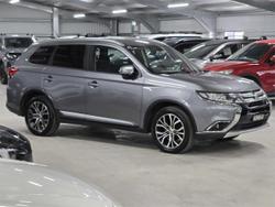 2016 Mitsubishi
Outlander XLS