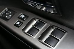 2020 Mitsubishi
ASX LS