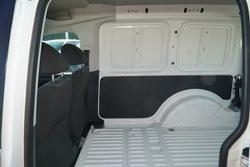 2016 Volkswagen
Caddy TSI220
