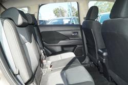 2017 Mitsubishi
Outlander LS