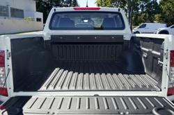 2024 Nissan
Navara SL Warrior