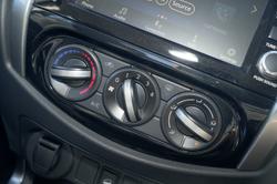 2024 Nissan
Navara SL Warrior