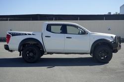 2024 Nissan
Navara SL Warrior