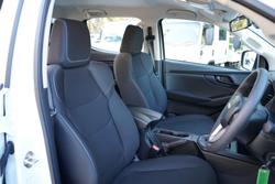 2024 Isuzu
D-MAX SX