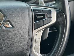 2016 Mitsubishi
                Pajero Sport GLX