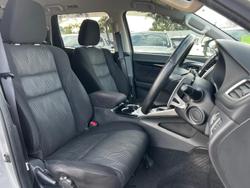 2016 Mitsubishi
                Pajero Sport GLX