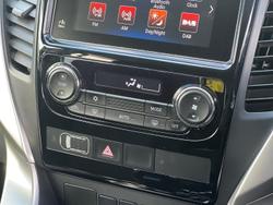2016 Mitsubishi
                Pajero Sport GLX