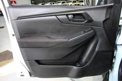 2022 Isuzu D-MAX SX MY22 4X4 Dual Range Mineral White