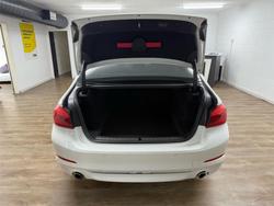 2017 BMW
5 Series 530i Luxury Line