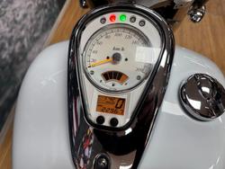 2013 Suzuki VL800T (BOULEVARD C50T) WHITE