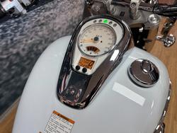 2013 Suzuki VL800T (BOULEVARD C50T) WHITE