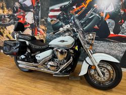 2013 Suzuki VL800T (BOULEVARD C50T) WHITE