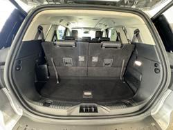 2024 Ford
Everest Sport