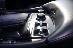 2016 Lexus
                LX 570