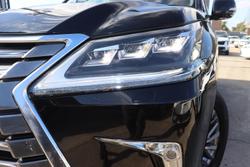2016 Lexus
                LX 570