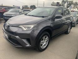 2015 Toyota
                RAV4 GX