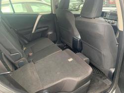 2015 Toyota
                RAV4 GX
