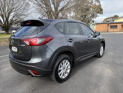 2016 Mazda
CX-5 Maxx Sport