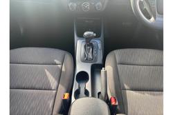 2015 Kia
Cerato S