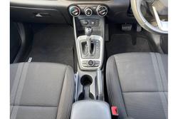 2020 Hyundai
Venue Active