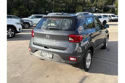 2020 Hyundai
Venue Active