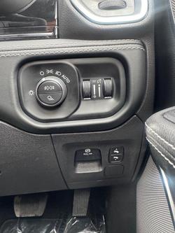 2025 RAM 1500 Laramie Sport Hurricane SO RamBox