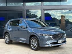 2025 Mazda
CX-5 G25 Akera