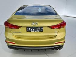 2017 Hyundai Elantra SR Turbo