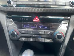 2017 Hyundai Elantra SR Turbo