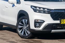 2023 Suzuki
S-Cross GLX