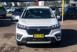 2023 Suzuki
S-Cross GLX